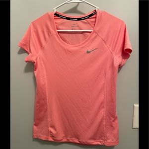 NIKE Short sleeve top